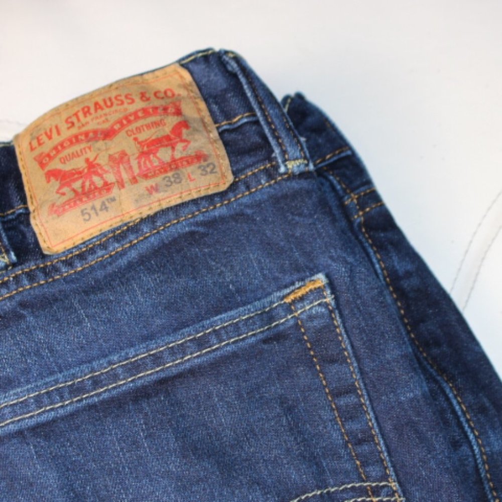 Levi 514 Jeans - Picture 2 of 6